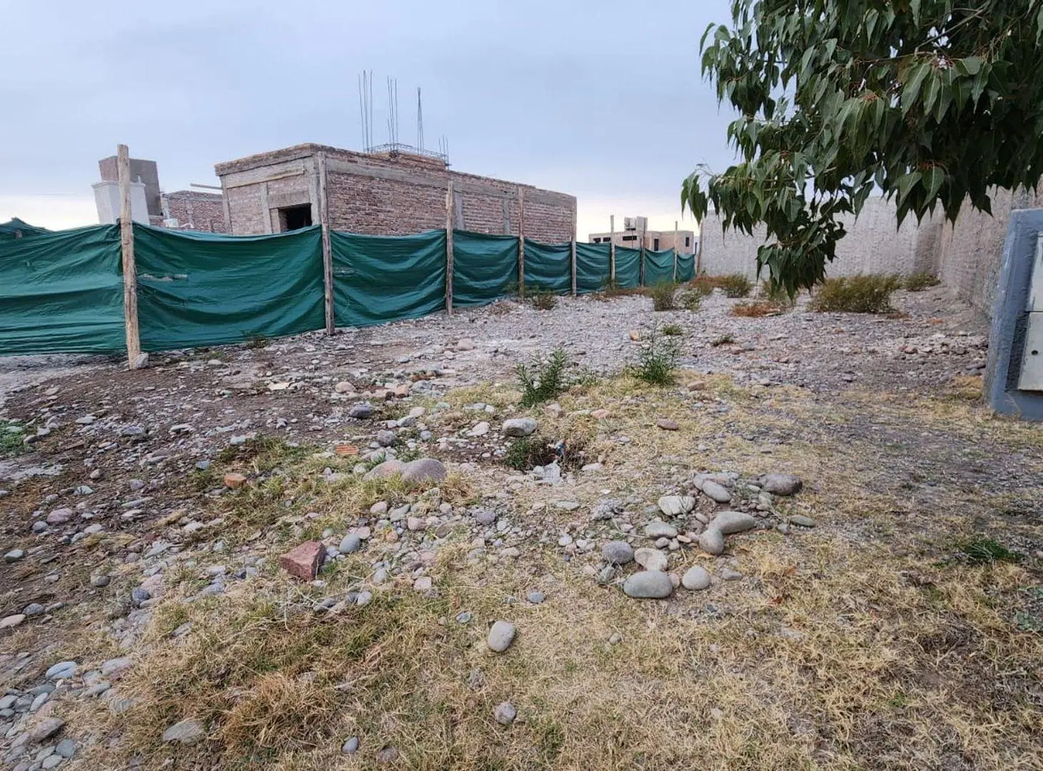 VENTA DE LOTE EN BARRIO MUDAP RIVADAVIA 3