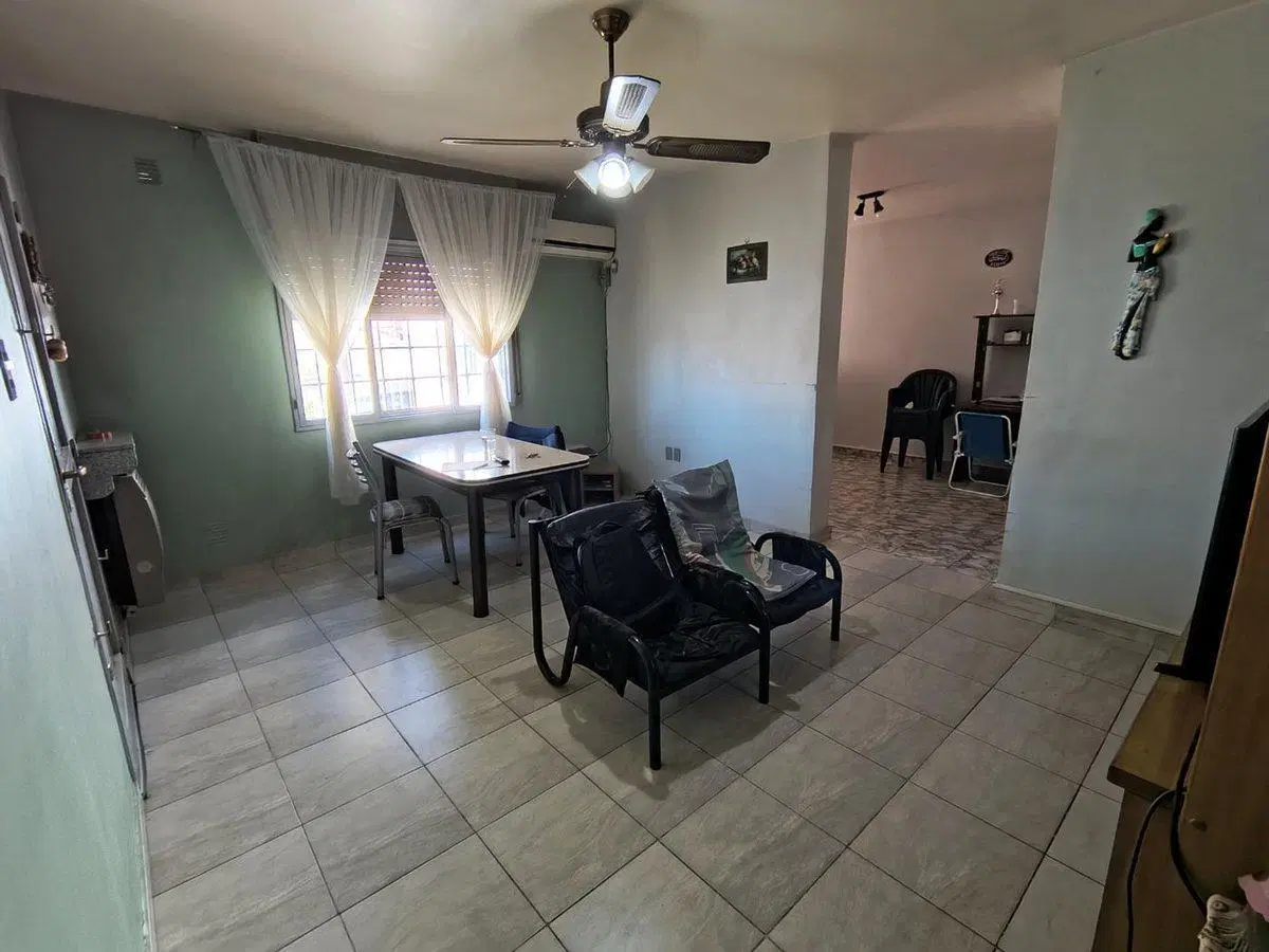 CASA ESQUINA. AMOBLADA. APTA CRÉDITO, CHIMBAS. 2