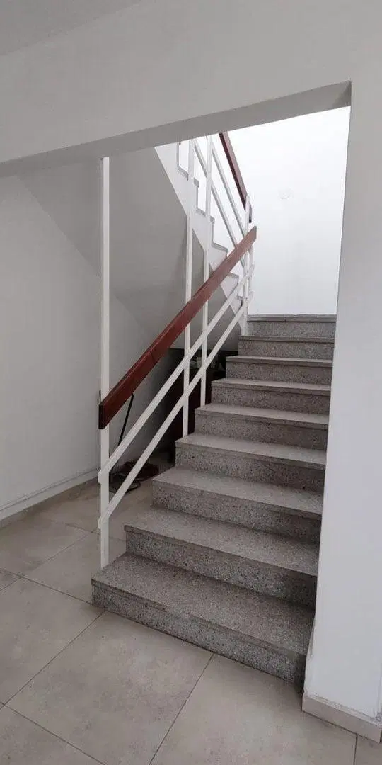 Casa Céntrica. 3 habitaciones. 2 baños. Capital 3