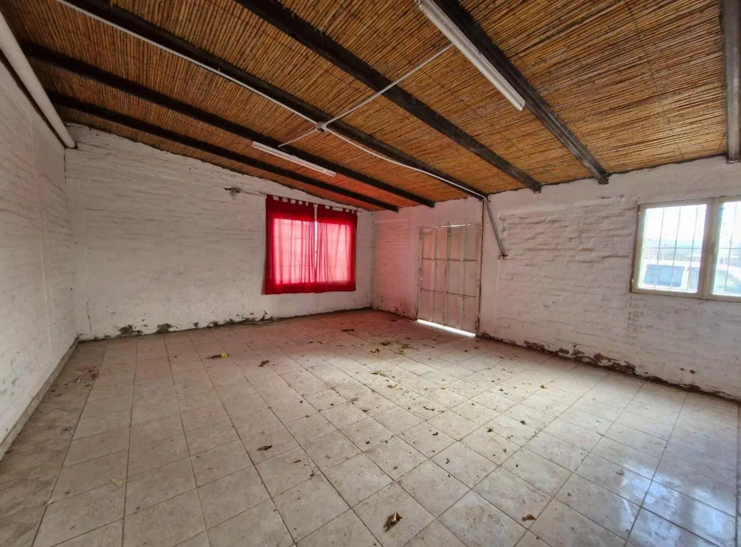 CASA ULLUM. 2 DORMITORIOS. 2 COCINAS. SALÓN 4