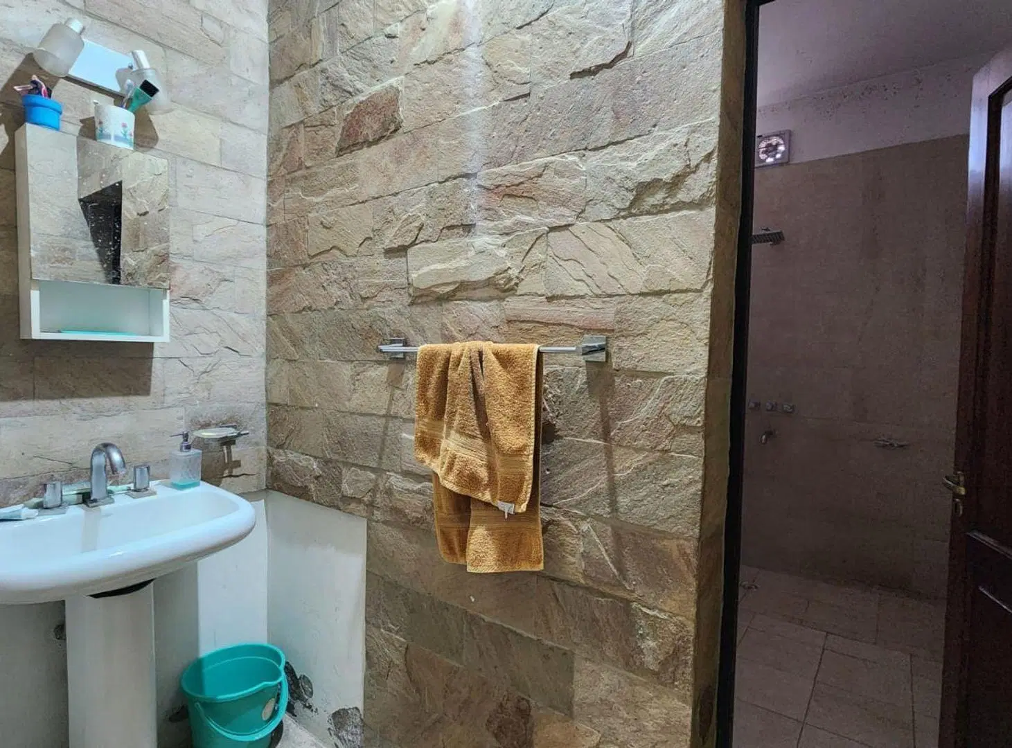 ALQUILER CASA EN RESIDENCIA PRIVADA LA LUCÍA 3