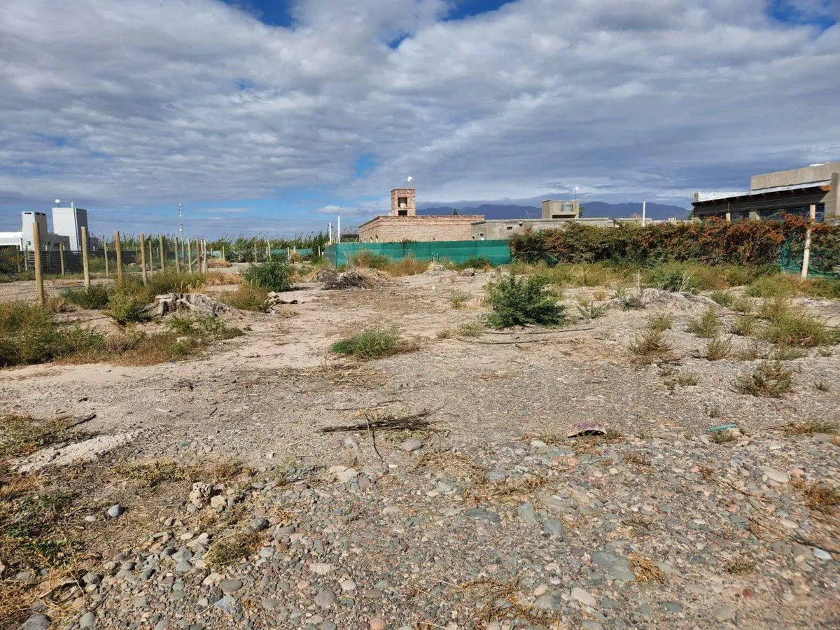 LOTE 652 M2 EN B° SAN JUAN DE LOS OLIVOS. RAWSON 5