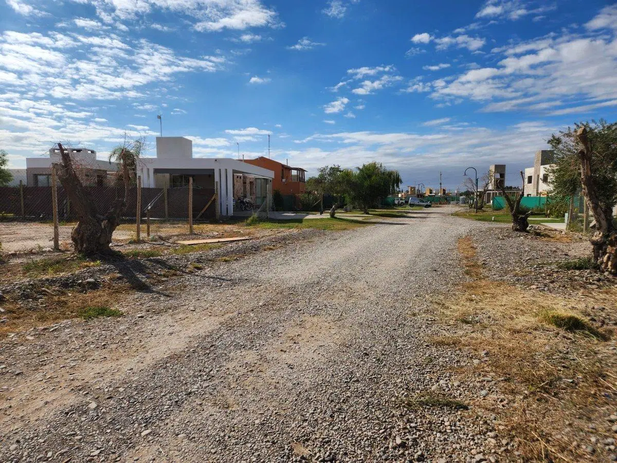 LOTE 652 M2 EN B° SAN JUAN DE LOS OLIVOS. RAWSON 8