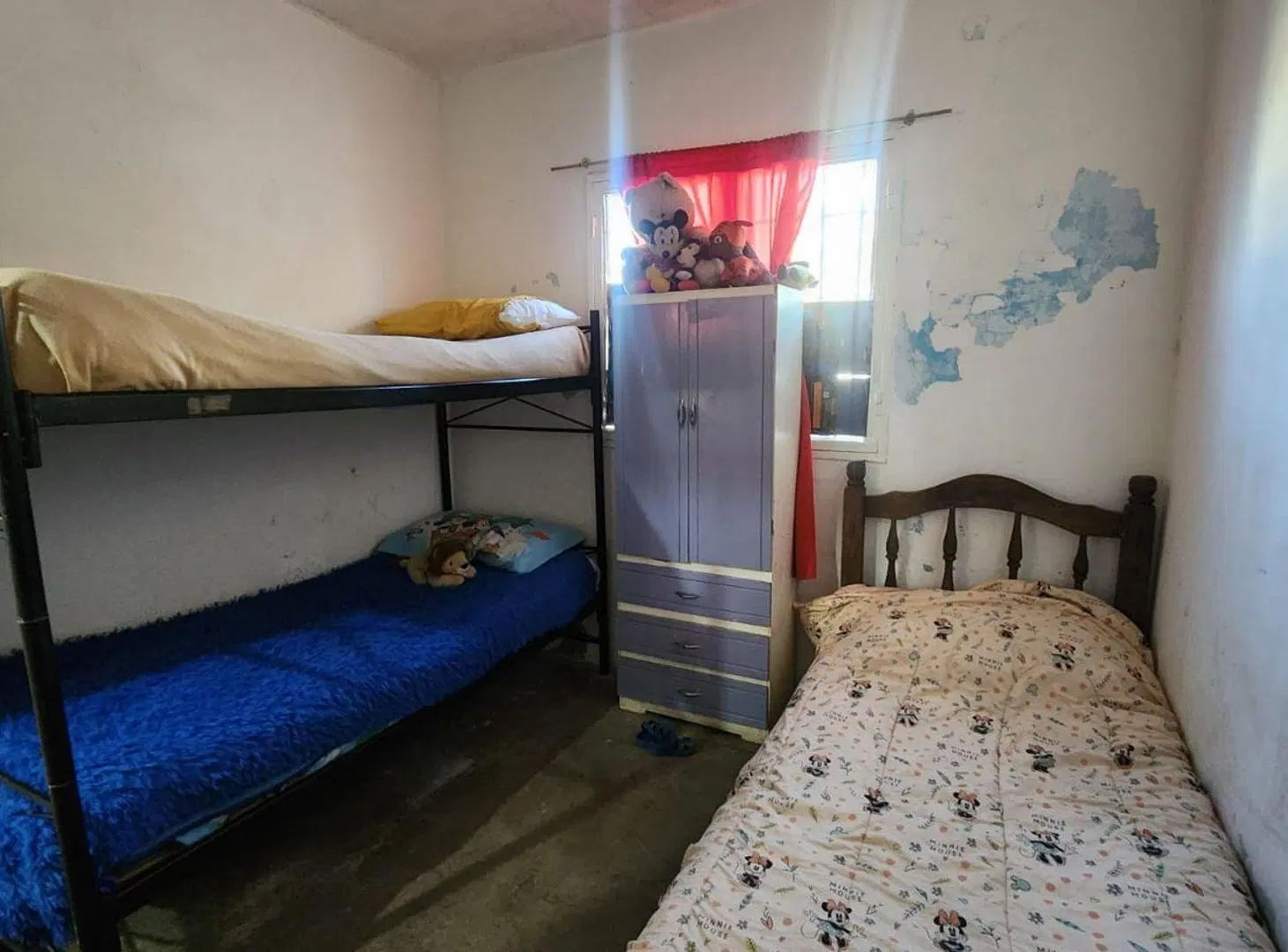VENTA. CASA 2 DE DORMITORIOS. CHIMBAS 3