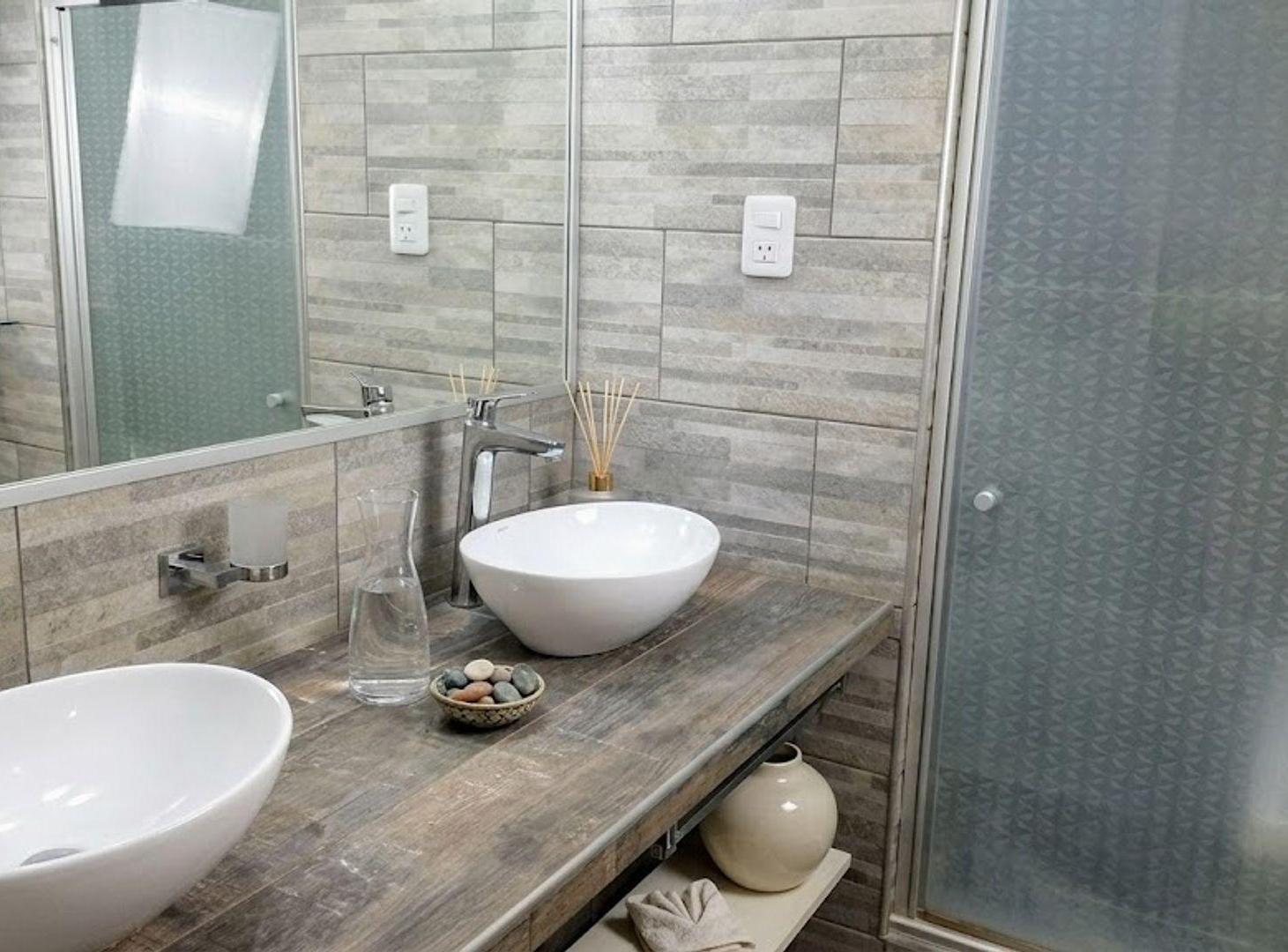 Foto de CASA CON QUINCHO Y PILETA B° PRIVADO SANTA LUCIA, imagen 4