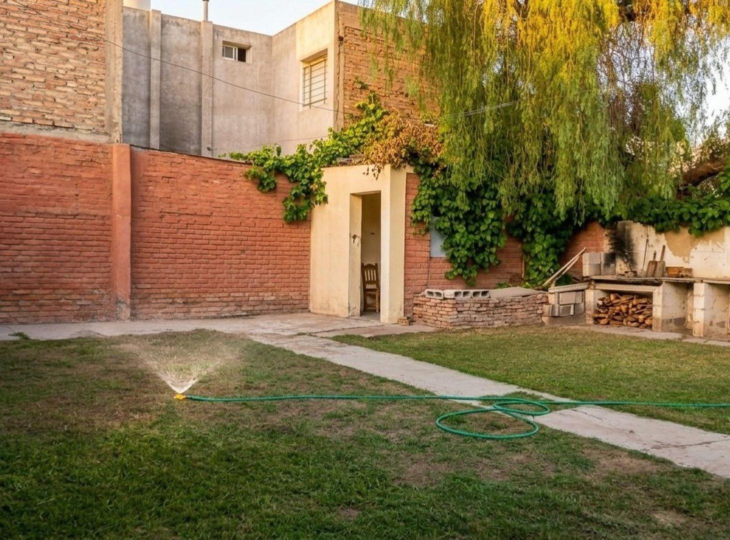 Foto de CASA BARRIO SAN JUAN. 4 HABITACIONES. RIVADAVIA, imagen 3