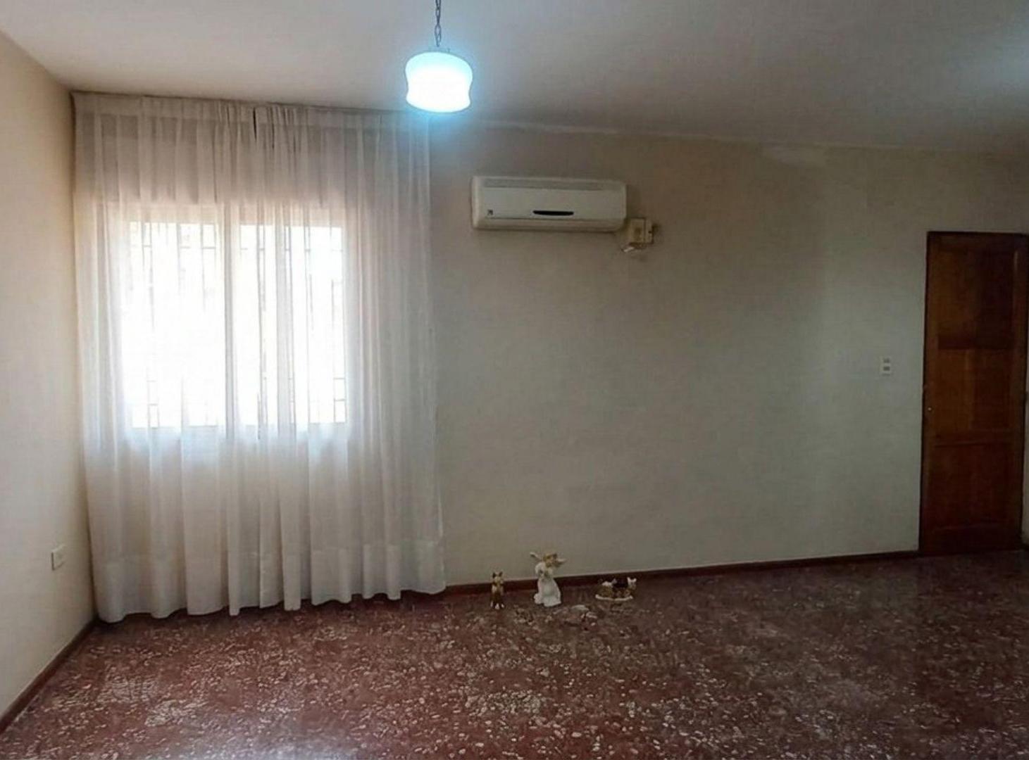 Foto de CASA BARRIO SAN JUAN. 4 HABITACIONES. RIVADAVIA, imagen 2