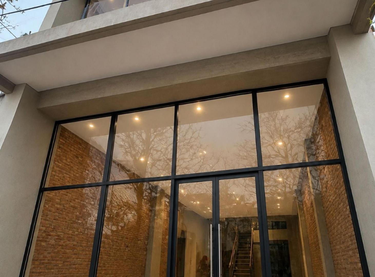 Foto de ALQUILER LOCAL COMERCIAL SOBRE LIBERTADOR, imagen 1