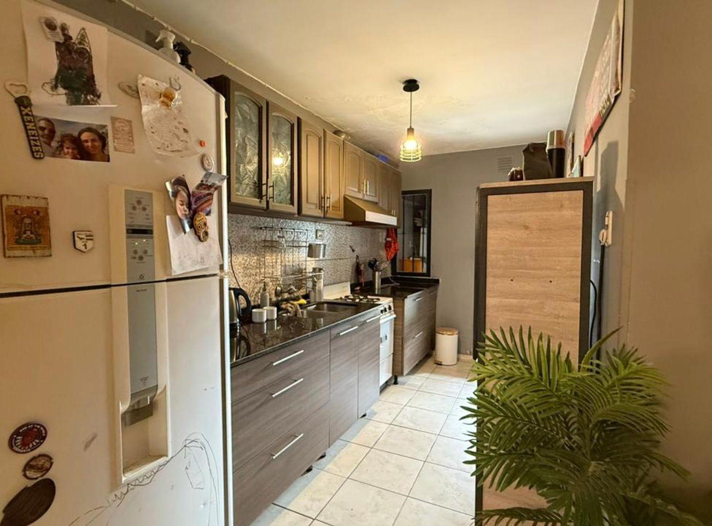 Foto de VENTA DOS DEPARTAMENTOS - SANTA LUCIA, imagen 4