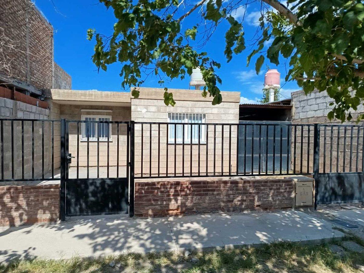 Foto de Casa en B°BELGRANO, Rawson APTA CRÉDITO, imagen 1