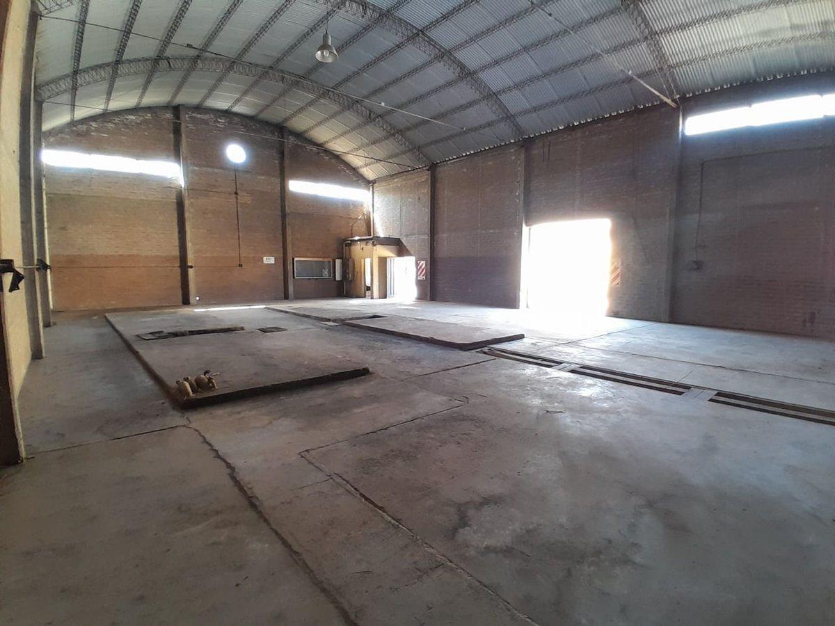 Foto de Alquiler Galpones y Oficinas. Lateral RN40. RAWSON, imagen 2