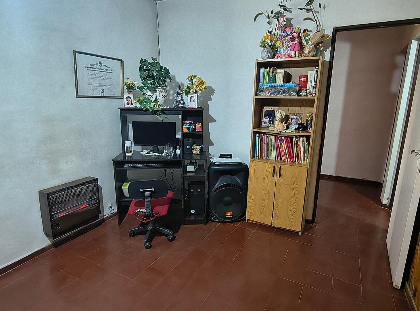Foto de VENTA CASA 4 DORM. B° LOS TAMARINDOS. CHIMBAS, imagen 4