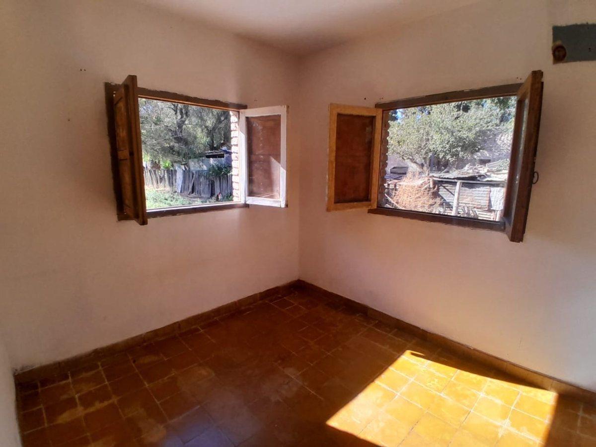 Foto de Casa con Pileta. 2 habitaciones.Sup 2734m2.Caucete, imagen 5