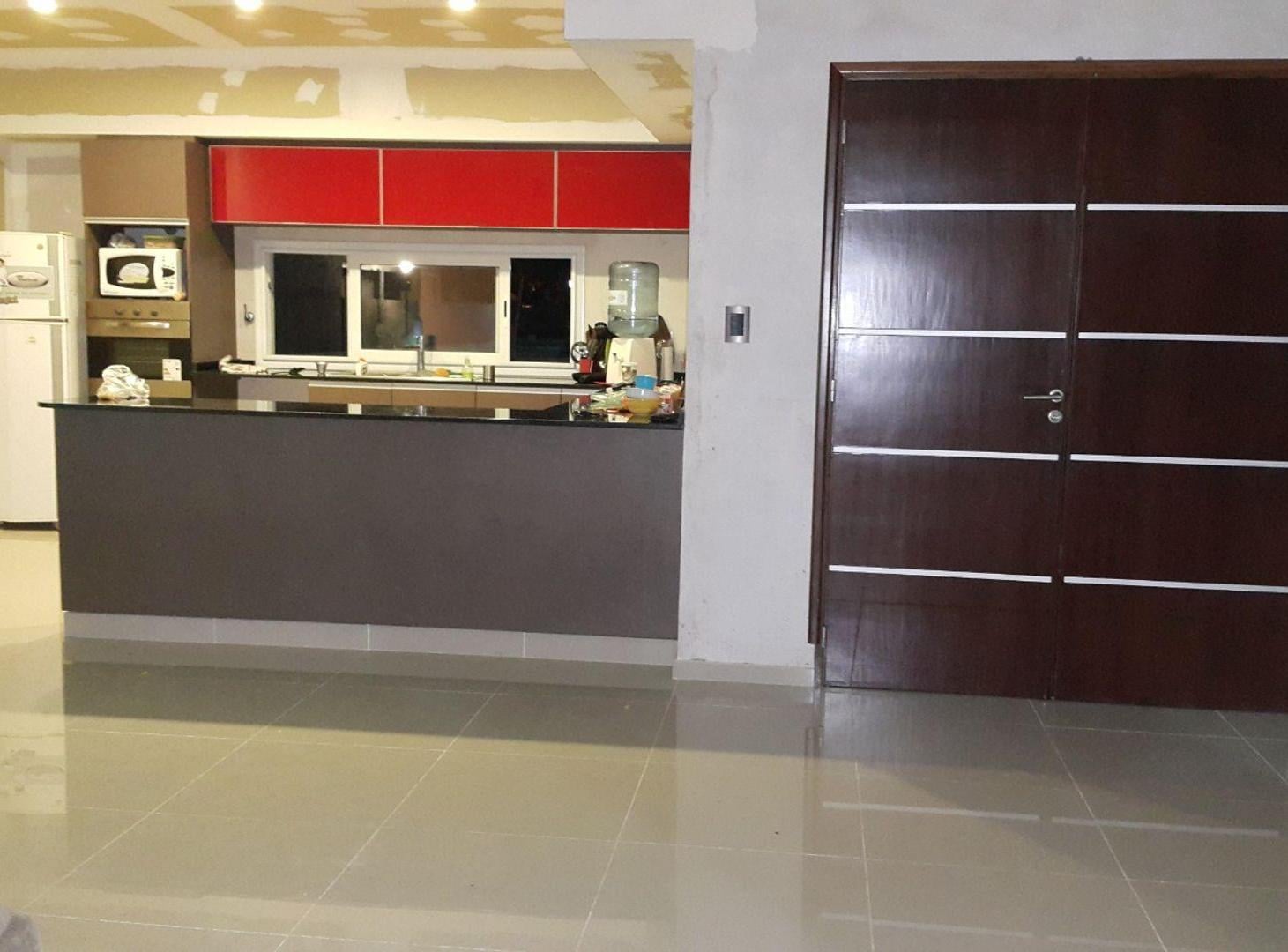 Foto de CASA EN VENTA 3 DORMITORIOS BARRIO EL SAUCE SANTA, imagen 1