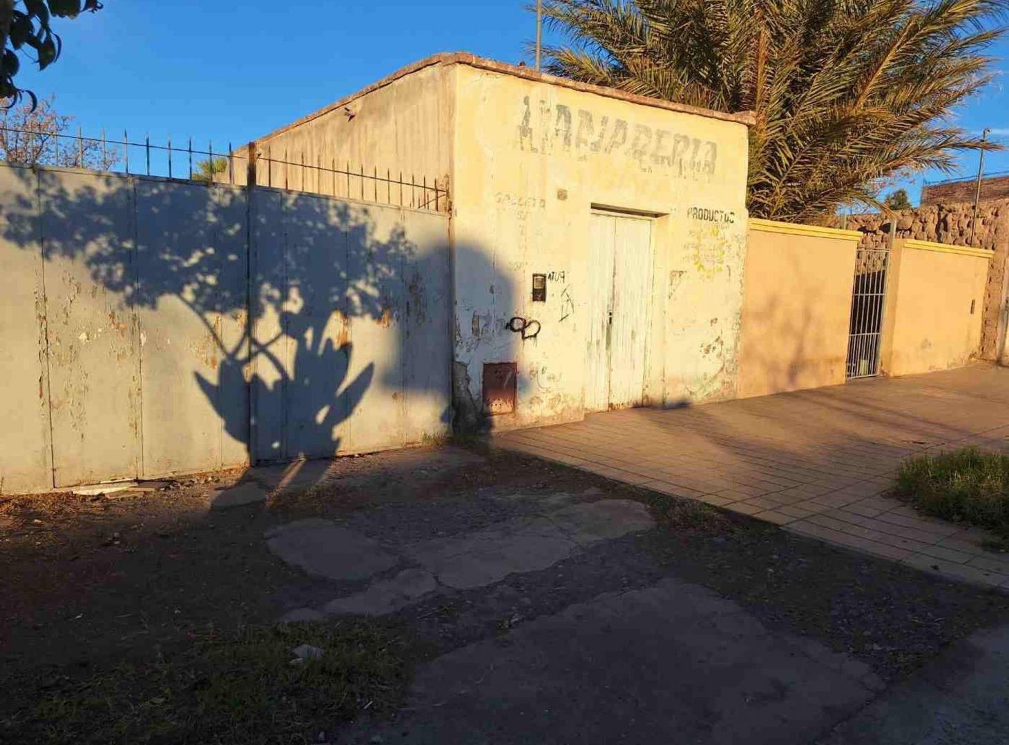 Foto de PROPIEDAD A DEMOLER EN TERRENO DE 637 M2 CAPITAL, imagen 2
