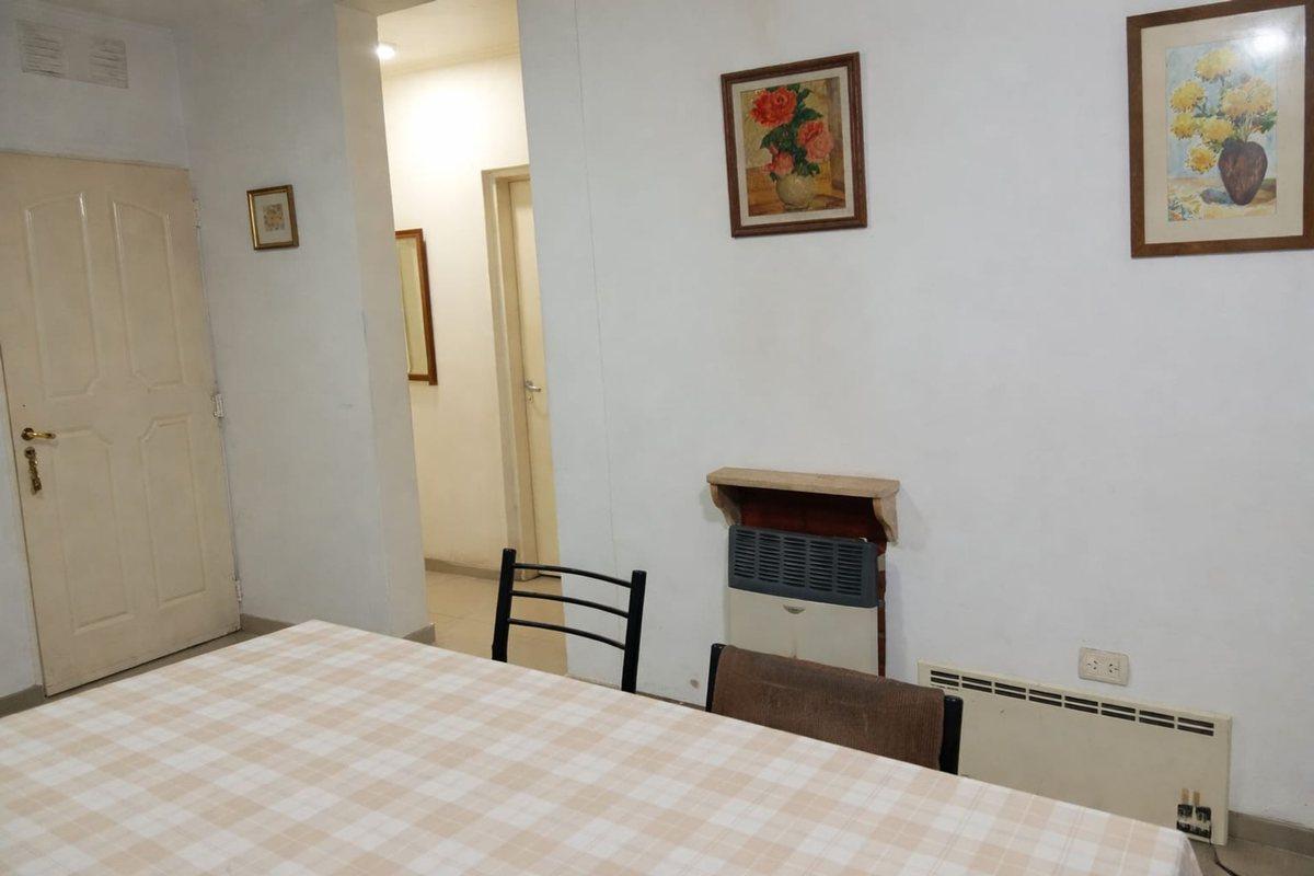 Foto de DEPARTAMENTO DE 2 DORMITORIOS. RIVADAVIA, imagen 3