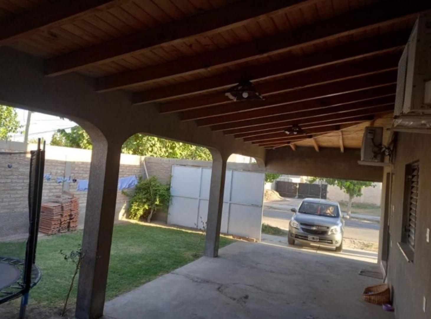 Foto de Casa Barrio Lagares, Calle 5 y Gral. Acha, Pocito, imagen 5