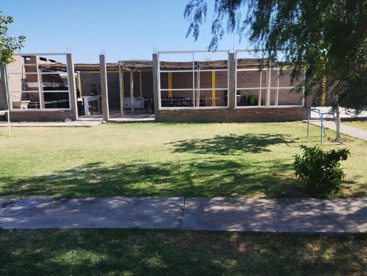 Foto de Casa de 2 dormitorio con pileta y quincho. Pocito, imagen 3