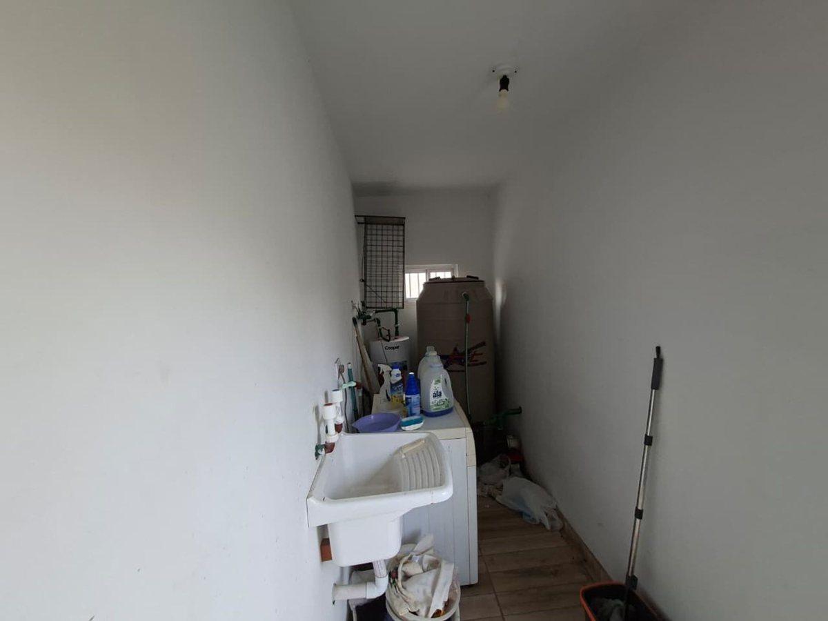 Foto de CASA + MONOAMBIENTE, SUP. 402 M², B. OBRERO RAWSON, imagen 5