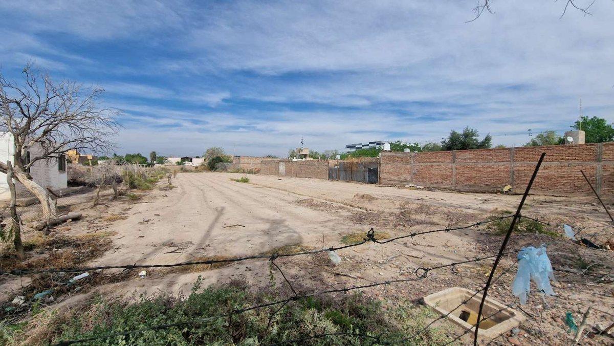 Foto de VENTA GRAN TERRENO 2347 M2 POCITO CENTRO, imagen 5