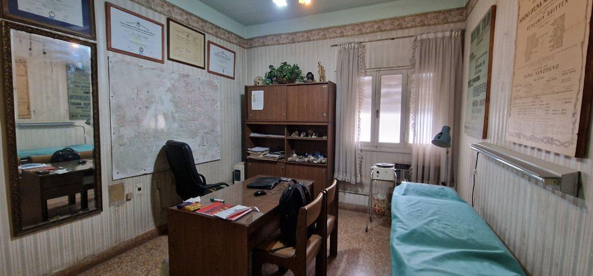 Foto de VENTA CASA Y DEPTO CENTRICO, GRAN TERRENO, CAPITAL, imagen 3