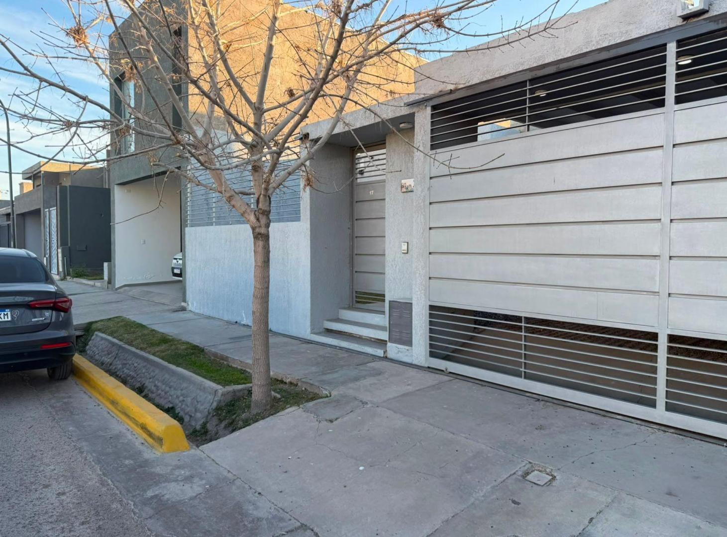 Foto de CASA EN B° BOULEVARES PUNTA DE RIELES, RIVADAVIA., imagen 2