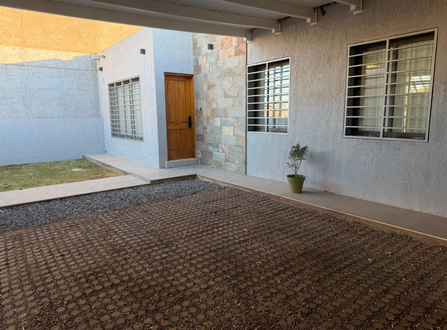Foto de CASA EN B° BOULEVARES PUNTA DE RIELES, RIVADAVIA., imagen 3