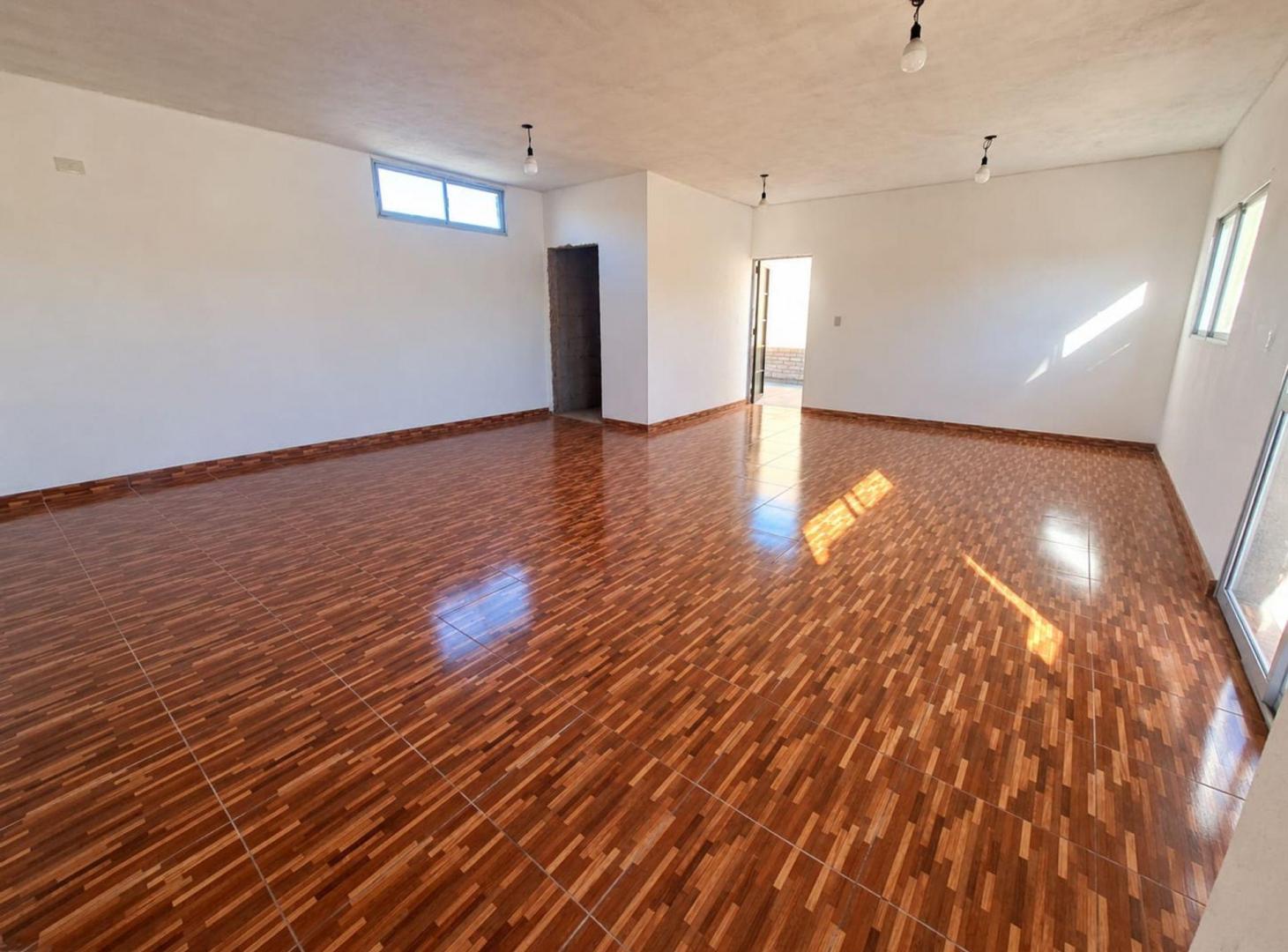 Foto de CASA CON DEPARTAMENTO INDEPENDIENTE. SANTA LUCIA, imagen 1