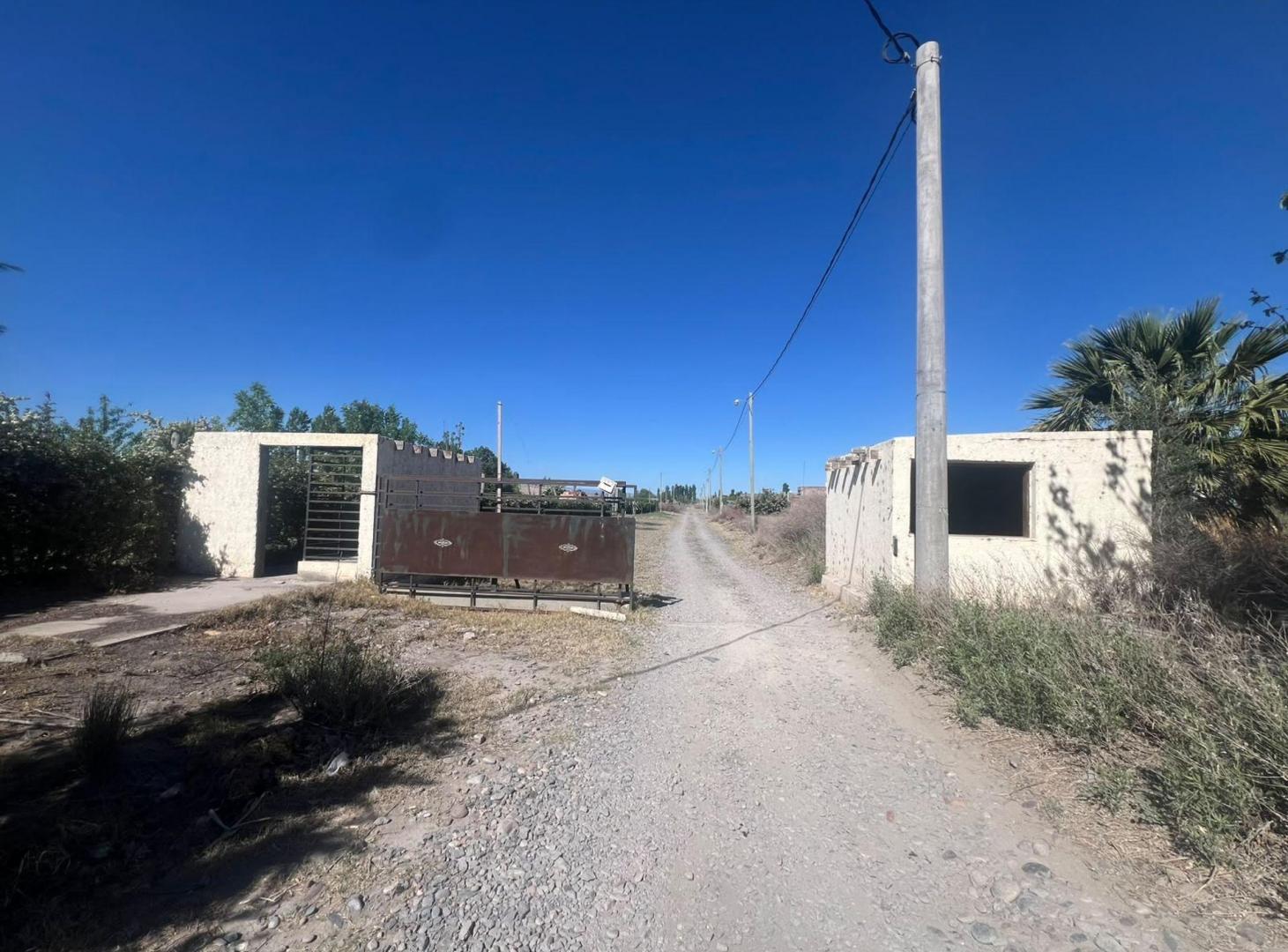 Foto de LOTE EN MEDANO DE ORO 1700M2. RAWSON, imagen 2
