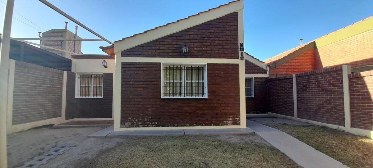 Foto de Casa de 3 habitaciones. B° Natania XV. Rivadavia, imagen 1