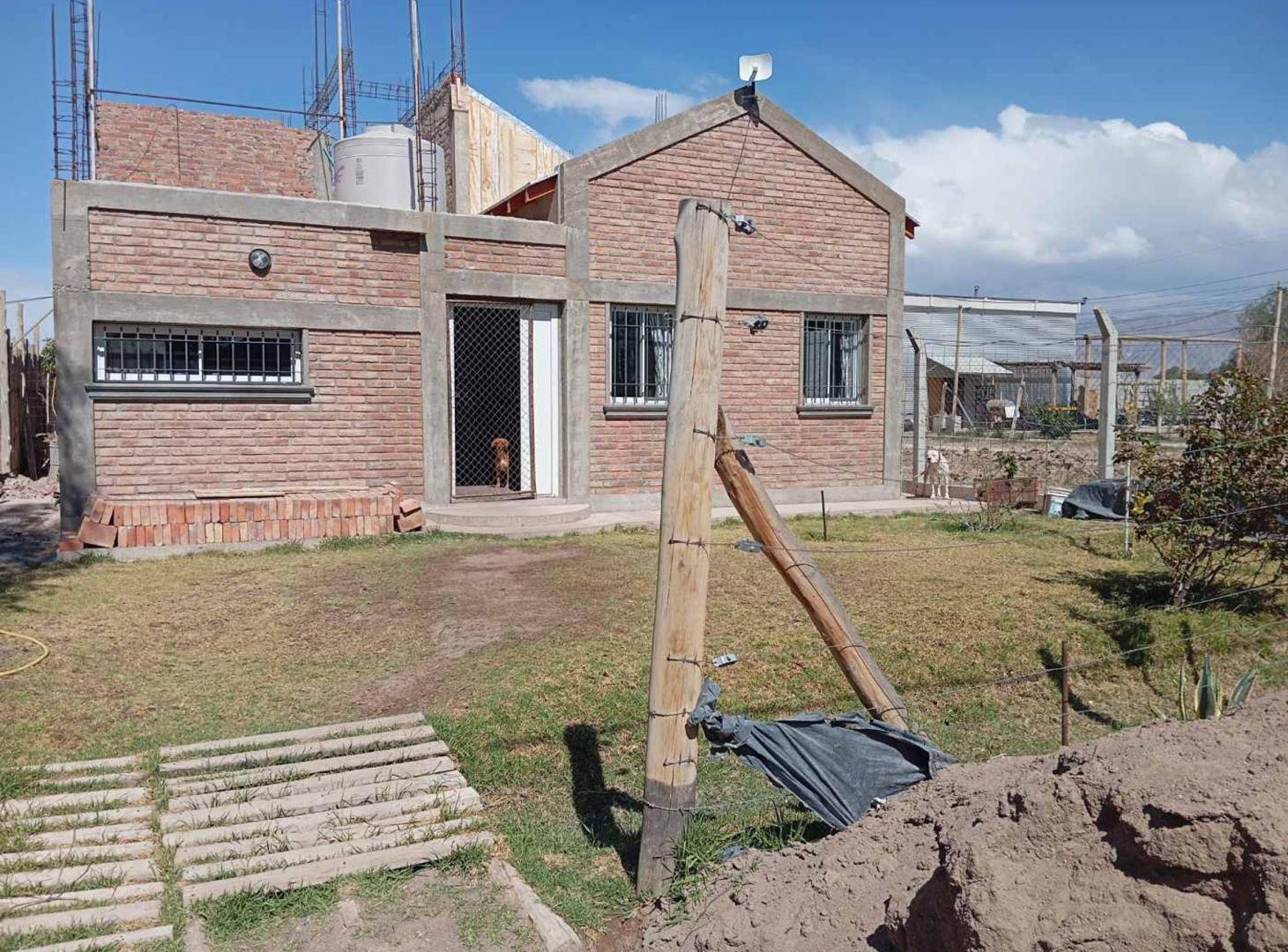 Foto de Casa a terminar, Rawson, imagen 1