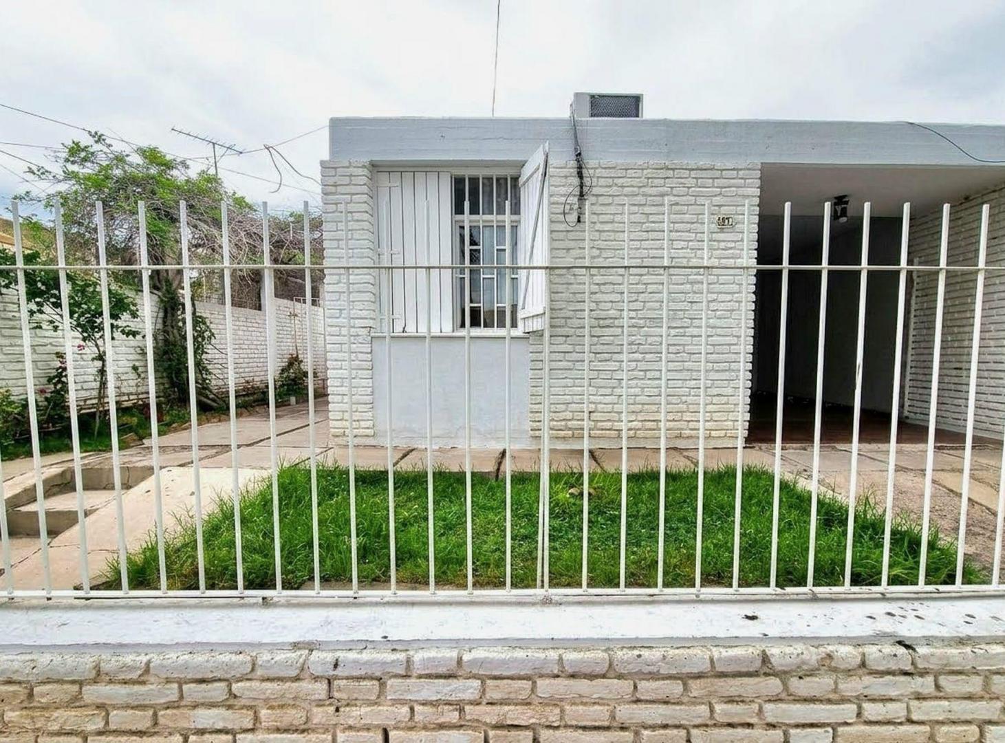 Foto de CASA DE 3 HABITACIONES. B° GENDARMERIA. RIVADAVIA, imagen 3