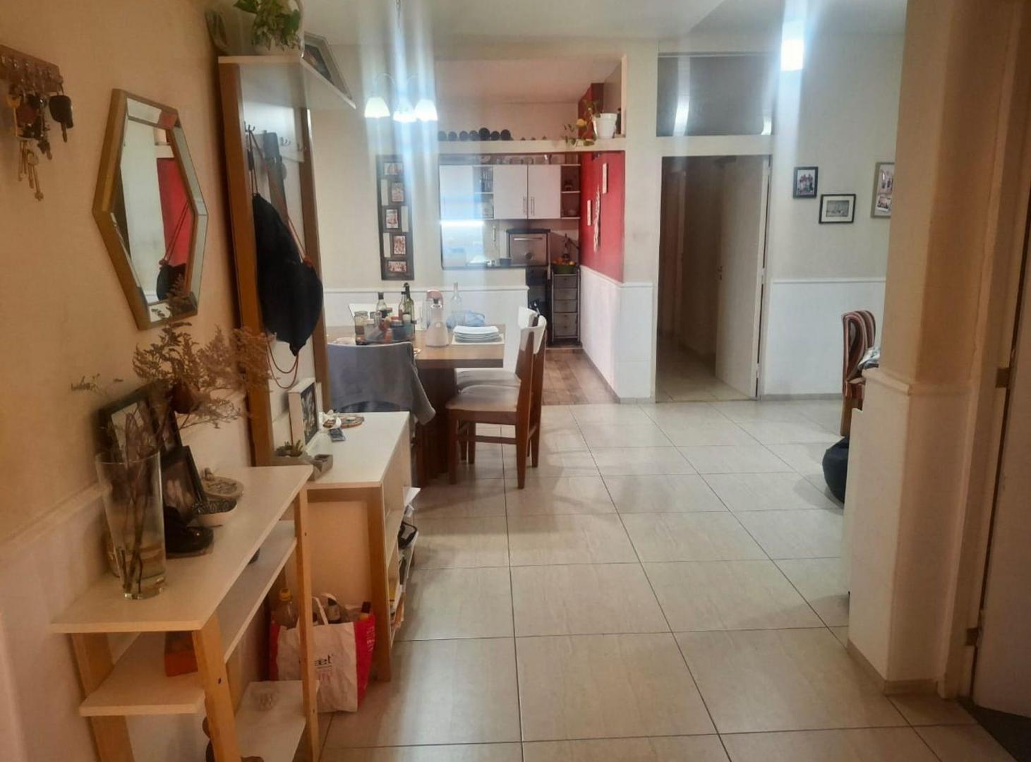 Foto de Casa mas consultorio y departamento. Rivadavia, imagen 4