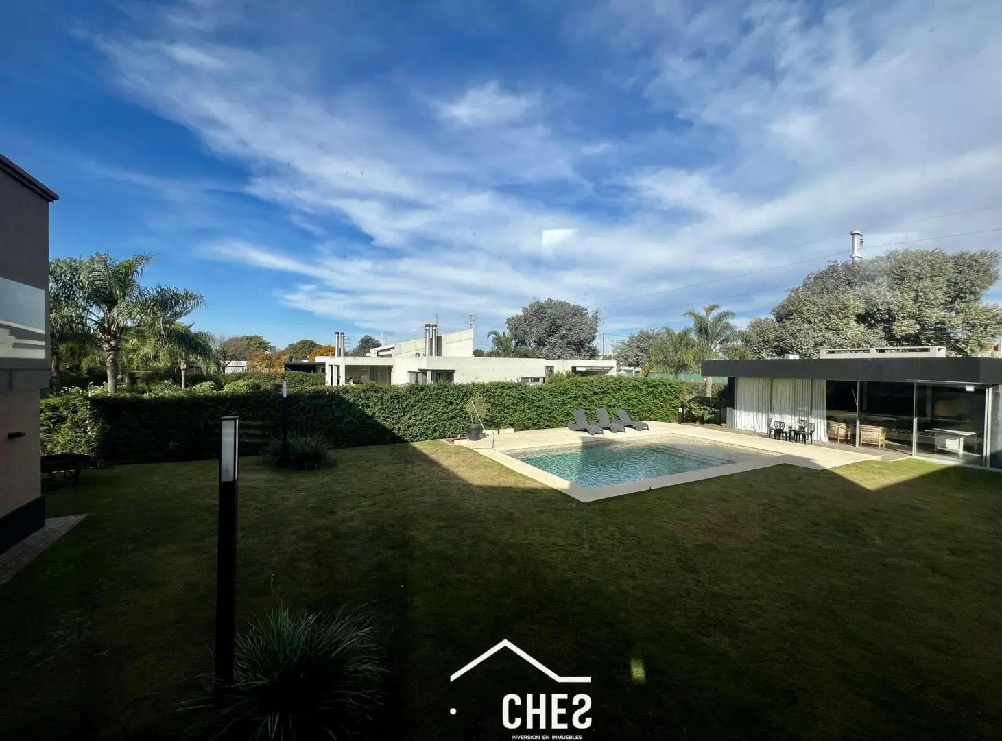 Casa en Venta Country San Isidro 5 dormitorios.Lote esquina 5