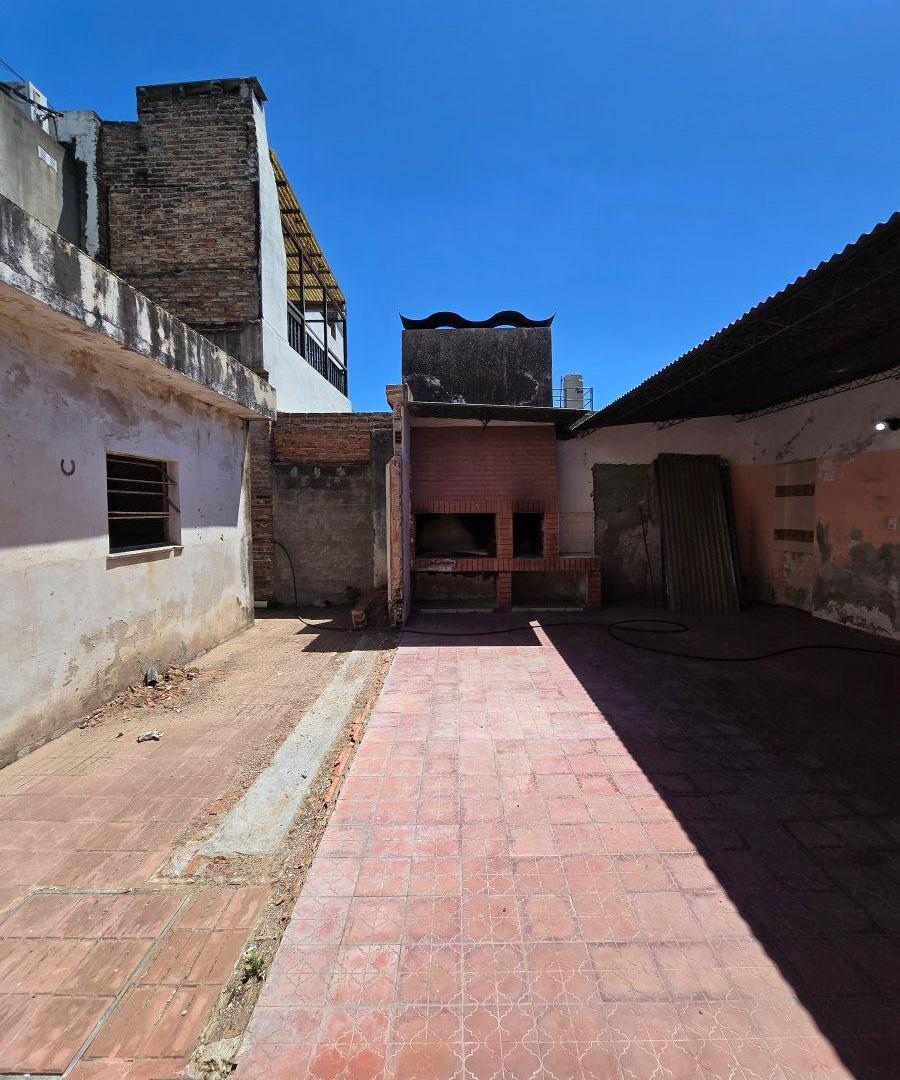 Foto de OPORTUNIDAD CASA EN EL CENTRO DE GRAL RODRIGUEZ, imagen 3