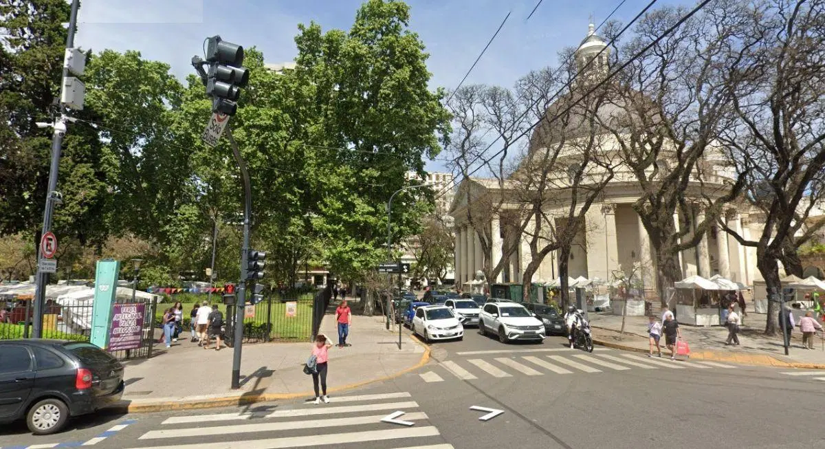 UN AMBIENTE EN BELGRANO 8
