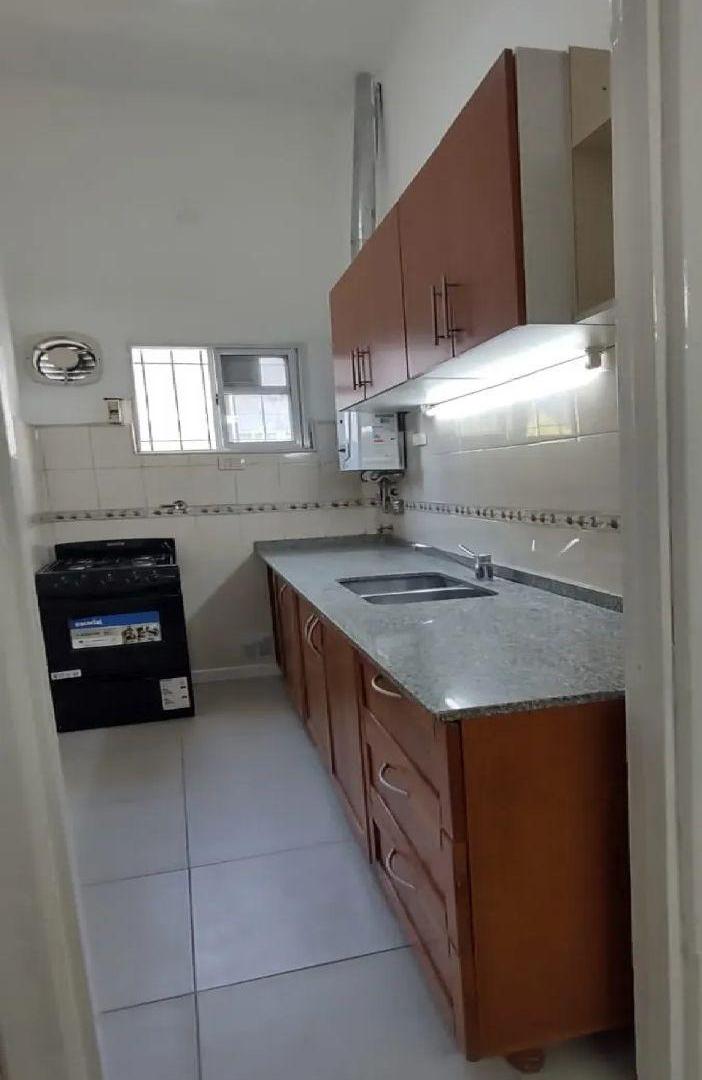 Foto de CUATRO AMBIENTES EN CONSTITUCION, imagen 3