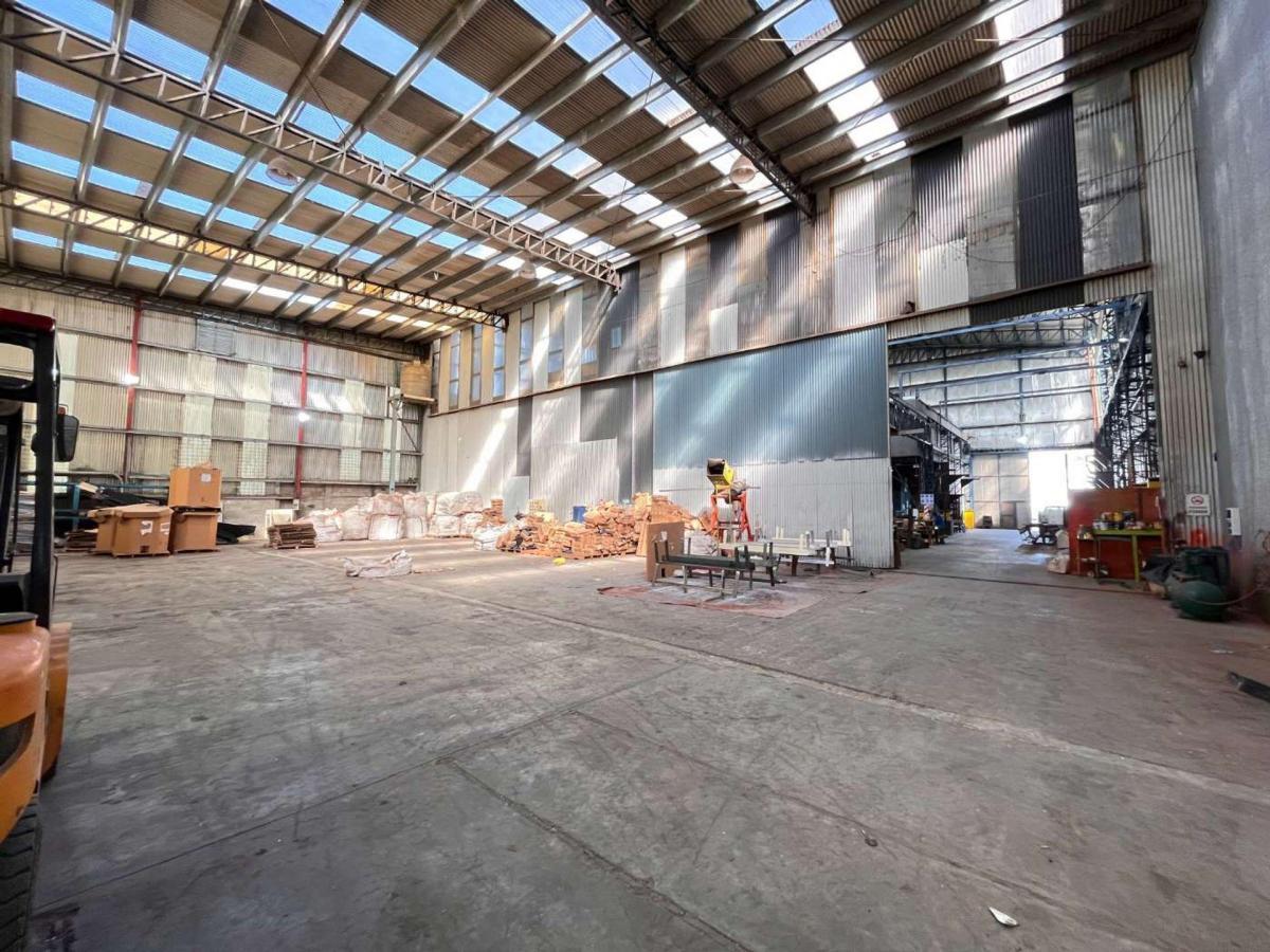 Warehouse - Benavidez 2