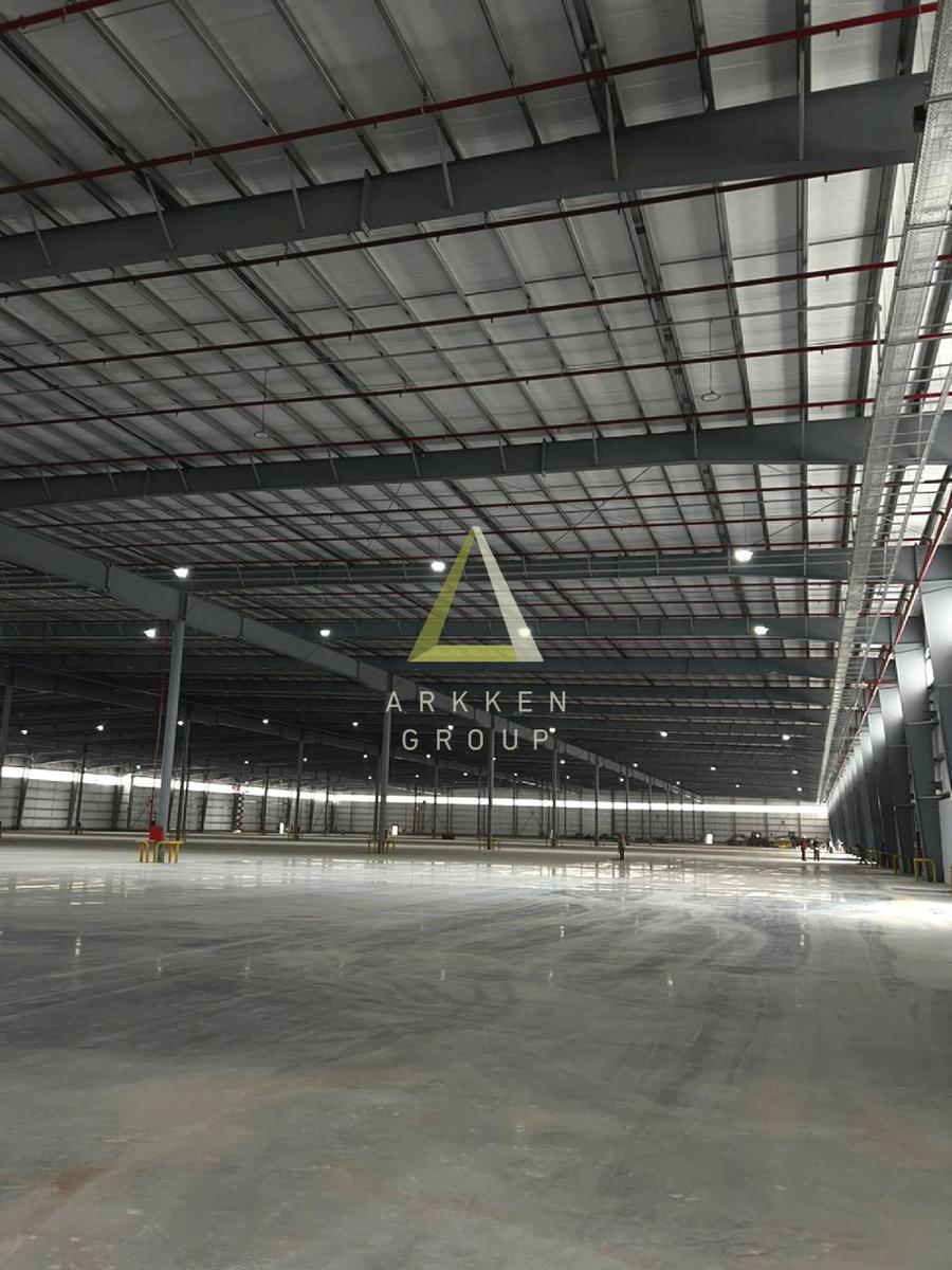 Nave Industrial en Alquiler en Pacheco 4