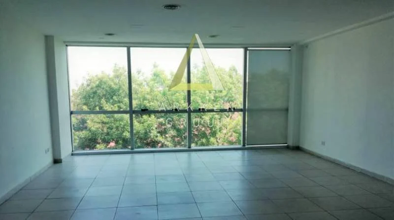 Foto de Oficina en alquiler en Vicente Lopez, imagen 2