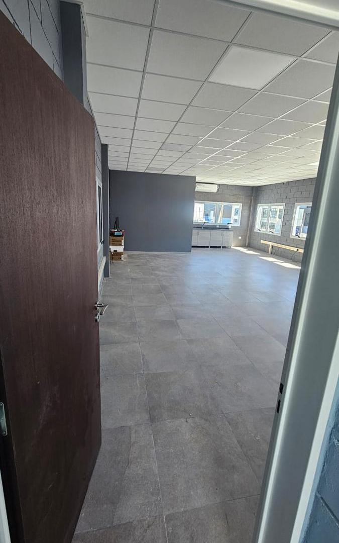 Foto de Nave industrial en alquiler en Parque Industrial Hurlingham, imagen 4
