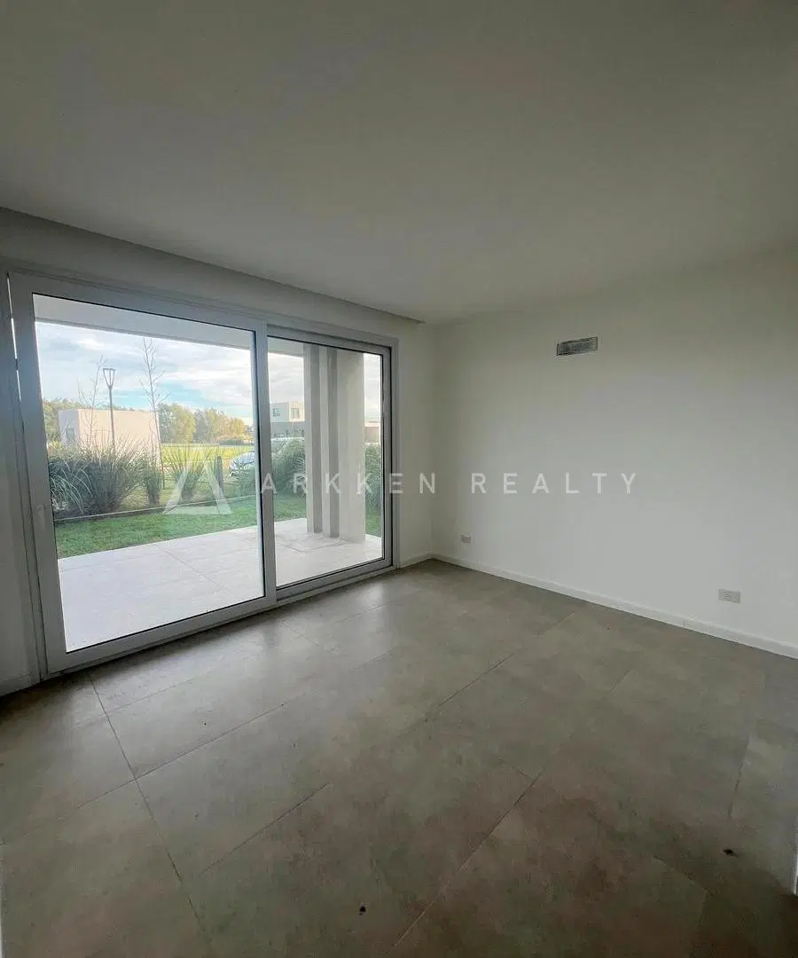 Departamento en venta en Pilará 1