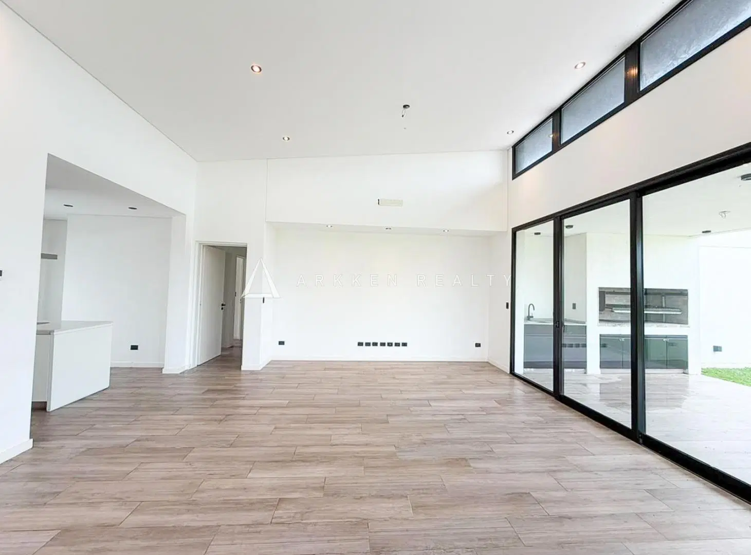 Casa en Venta Barrio Santa Lucía Pilar del Este 8