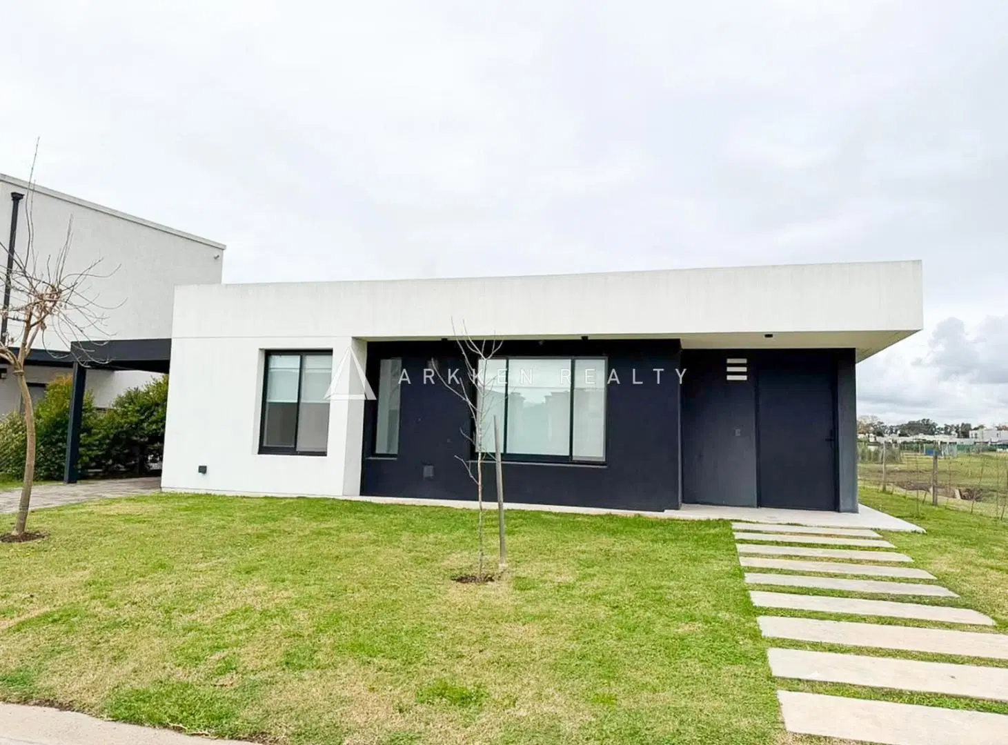 Casa en Venta Barrio Santa Lucía Pilar del Este 8