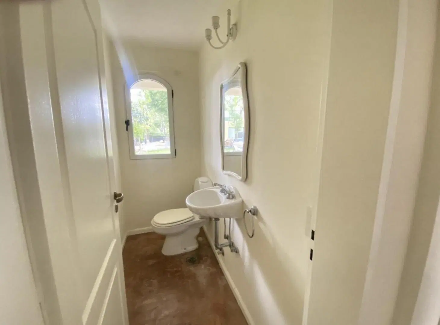 Casa en  venta en Bermudas Pilar 8
