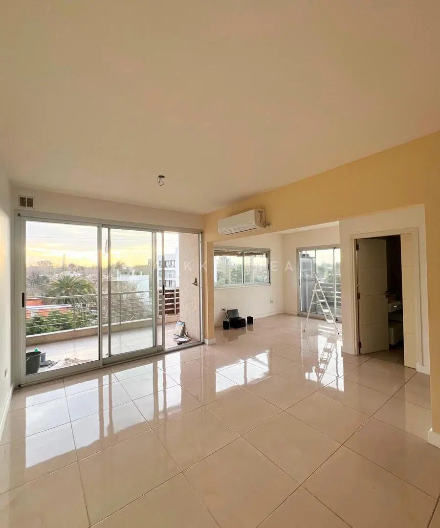 Departamento en venta en Tigre 2