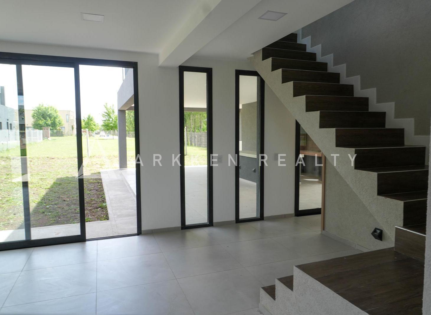 Foto de Casa en venta en Lagoon Pilar Barrio Cerrado, imagen 1