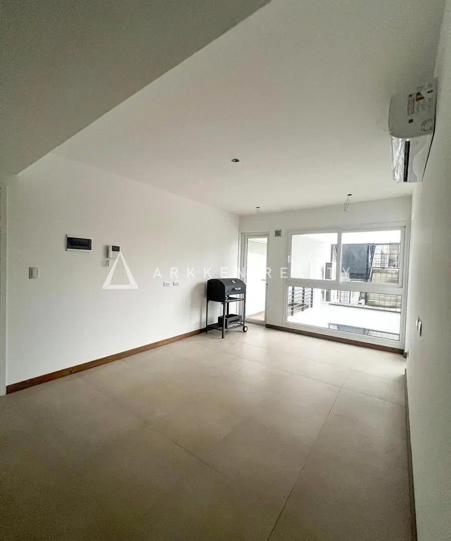 Departamento en venta en Tigre 4