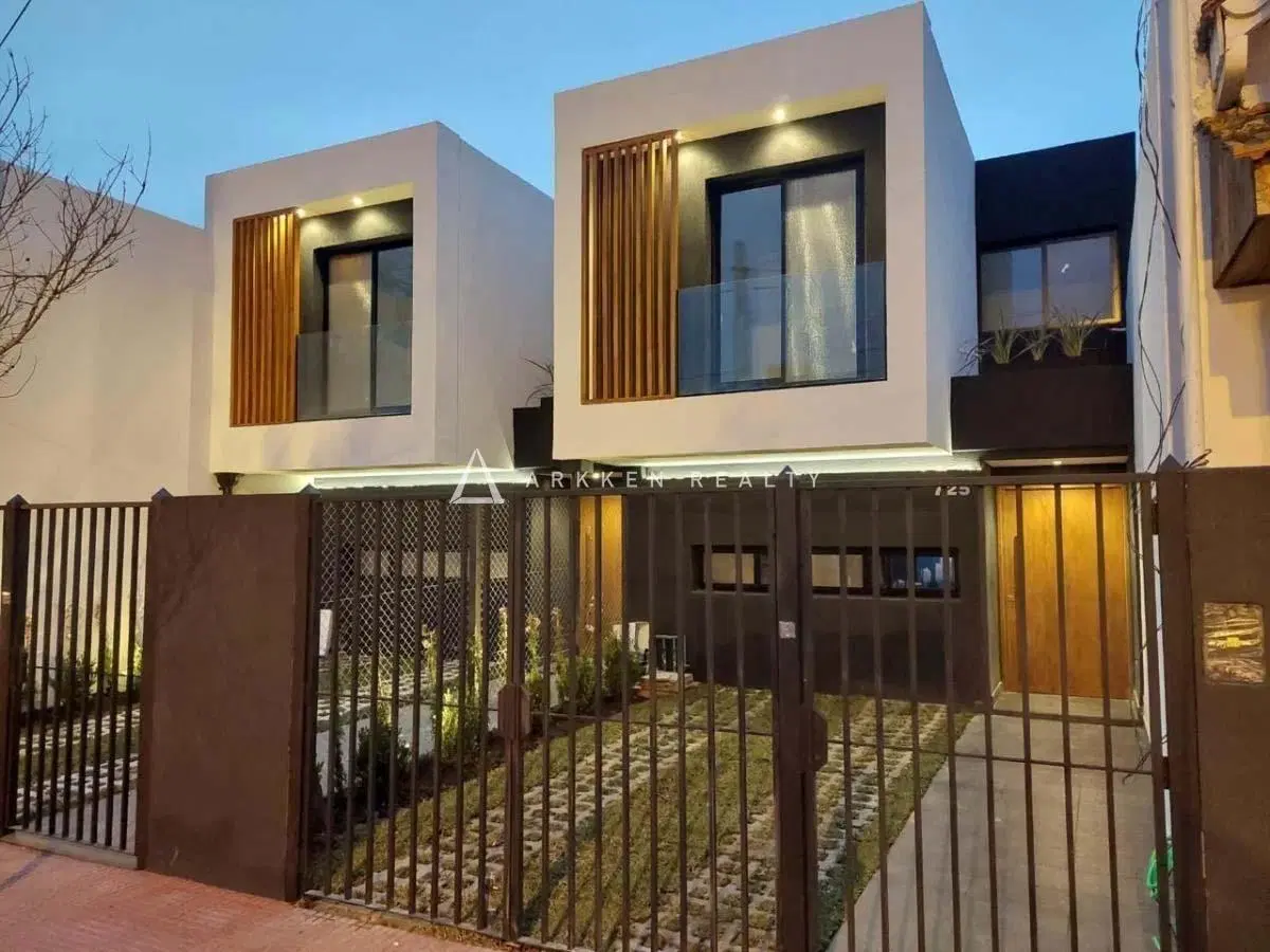Casa en venta en Punta Chica Victoria 3