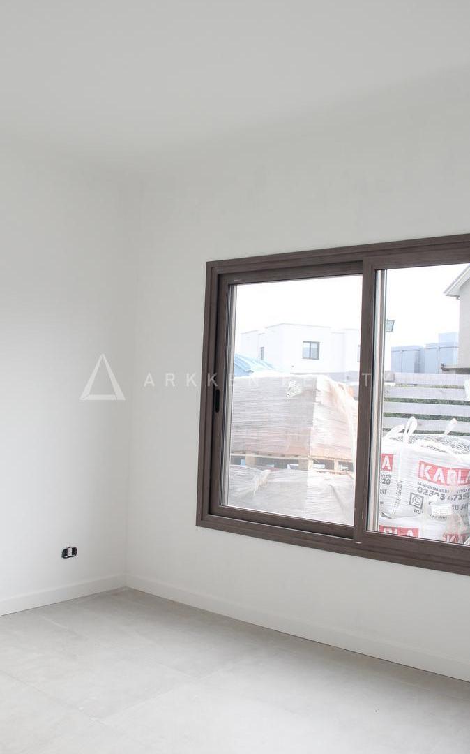 Foto de Casa en venta en Santa Ana Villa Nueva, imagen 2
